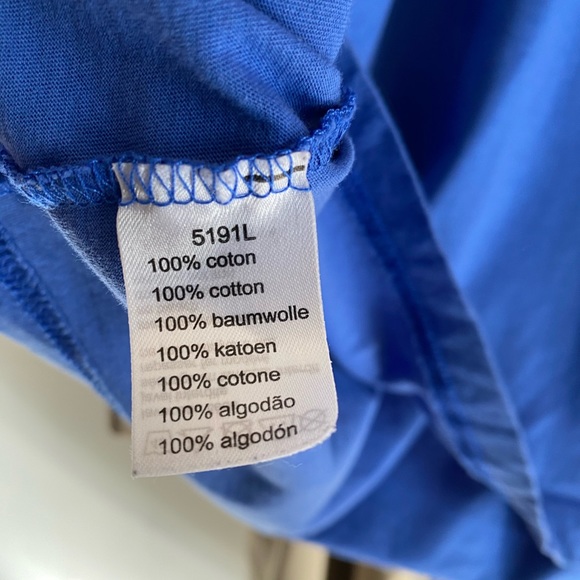 NWOT LACOSTE VNECK TSHIRT. SIZE 7 💯 PIMA COTTON - Picture 4 of 9